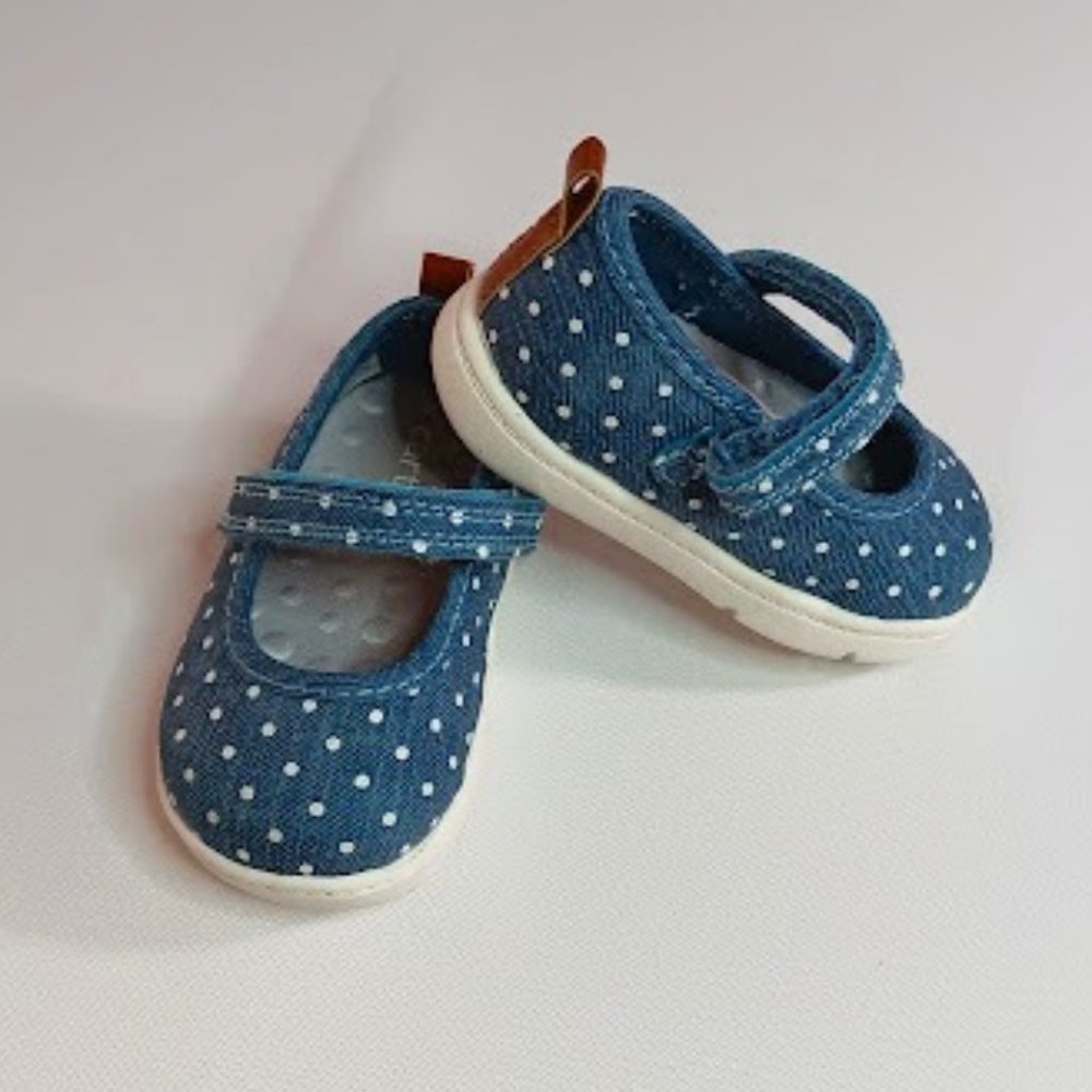 Carter's Baby Shoes with Velcro Straps, Size 3